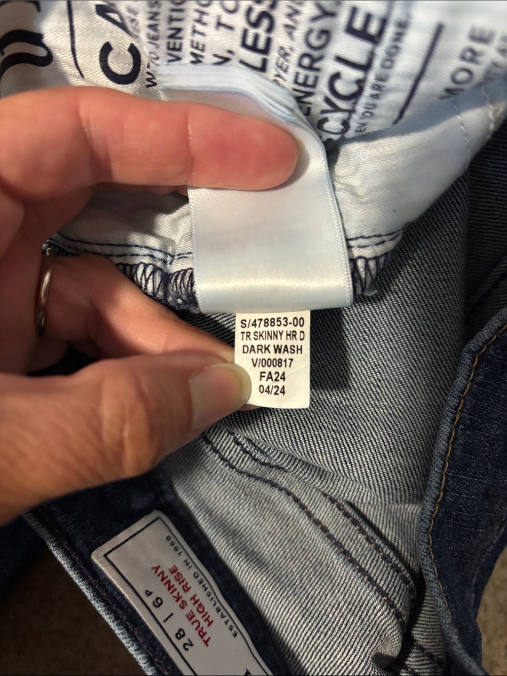 GAP True Skinny High Rise Jeans - Picture 9 of 9